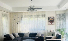 4 bedroom furnished house with swimming pool to rent in Amathus area