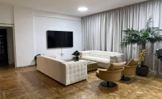 4 bedroom furnished penthouse with swimming pool to rent in Germasogeia Tourist Area