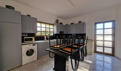 6 bedroom apartment to rent in Agios Ioannis