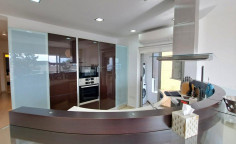 Luxury 3 bedroom apartment to rent in Agios Tychonas