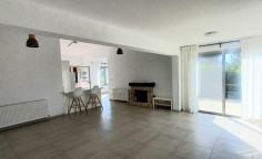 3 bedroom bungalow with swimming pool for sale in Kamares