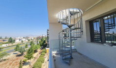 Large 3 bedroom apartment to rent in Aglantzia
