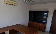 Beautiful commercial to rent in Strovolos