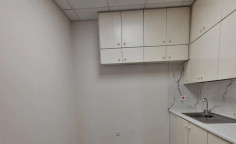 Beautiful commercial to rent in Strovolos