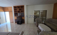 Spacious Panthea home with pool on large plot 