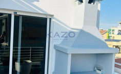 Spacious 3 bedroom top floor apartment in Mesa Geitonia 