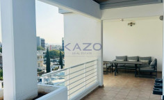Spacious 3 bedroom top floor apartment in Mesa Geitonia 
