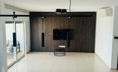 Spacious 3 bedroom top floor apartment in Mesa Geitonia 
