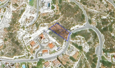 Spacious residential 1016 m2 for sale in Agios Tychonas, Limassol