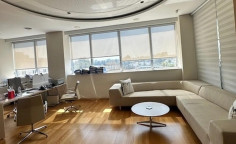 Spacious commercial for rent in Engomi