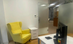 Large commercial to rent in Engomi
