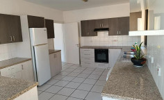 3 apartment to rent in Acropolis