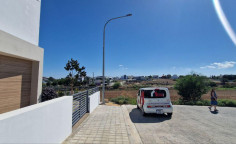 Large 4 bedroom house for sale in Dali Large 4 bedroom house for sale in Dali