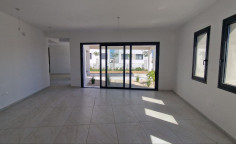 Large 4 bedroom house for sale in Dali Large 4 bedroom house for sale in Dali