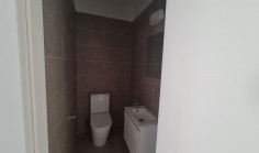 Spacious 2 bedroom apartment to rent in Acropolis