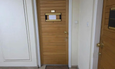 Beautiful commercial to rent in Agioi Omologites