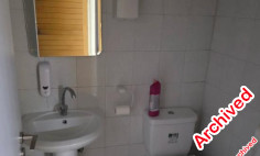 Beautiful commercial to rent in Agioi Omologites