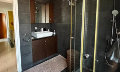 6 bedroom house for sale in Latsia
