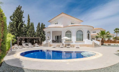 Spacious 4 bedroom house for sale in Agia Thekla Spacious 4 bedroom house for sale in Agia Thekla