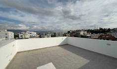 Large 3 bed apartment for sale in Aglantzia