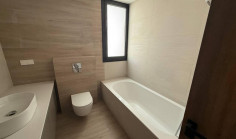 Large 3 bed apartment for sale in Aglantzia