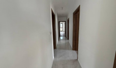 Large 3 bed apartment for sale in Aglantzia