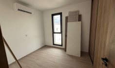 Large 3 bed apartment for sale in Aglantzia