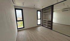 Large 3 bed apartment for sale in Aglantzia