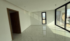 Large 3 bed apartment for sale in Aglantzia
