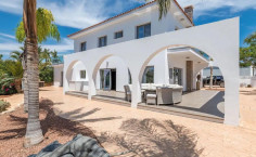 Luxury 4 bedrooms house for sale in Ayia Napa