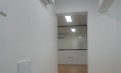 Beautiful commercial for rent in Strovolos