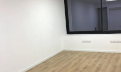 Beautiful commercial for rent in Strovolos