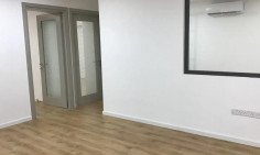 Beautiful commercial for rent in Strovolos