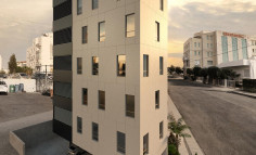 Commercial in Acropolis