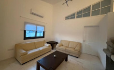 4 bedroom apartment to rent in Makedonitissa