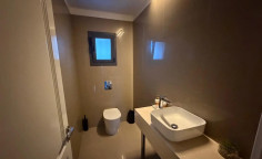 4 bedroom apartment to rent in Makedonitissa
