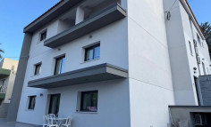 4 bedroom apartment to rent in Makedonitissa
