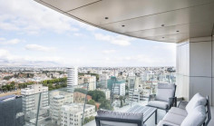 Luxury 3 bedrooms apartment to rent in Acropolis