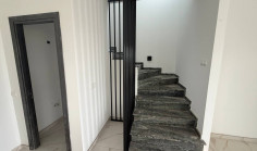 3 bedrooms house 155 m2 for sale in Geri