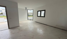 3 bedrooms house 155 m2 for sale in Geri