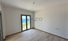 Exquisite seafront apartment in Limassol Marina 