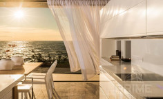Spacious 4 bedroom villa for sale in Coral Bay