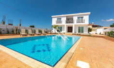 4 bedroom detached villa in Kokkines 