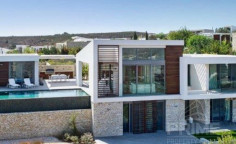 3 bed villa with swimming pool for sale in Minthis Hills