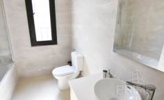 Luxury 3 bedrooms villa for sale in Coral Bay