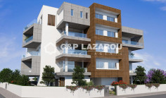 Large 3 bedrooms apartment with swimming pool for sale in Mesa Geitonia