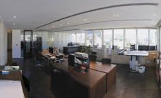 Luxury commercial for sale in City Area
