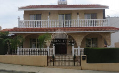Beautiful 3 bedroom house for sale in Agios Athanasios