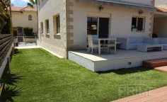 3 bedroom unfurnished villa with swimming pool for sale in Parekklisia