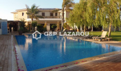 4 bedroom house with swimming pool for sale in Ayioi Trimithias